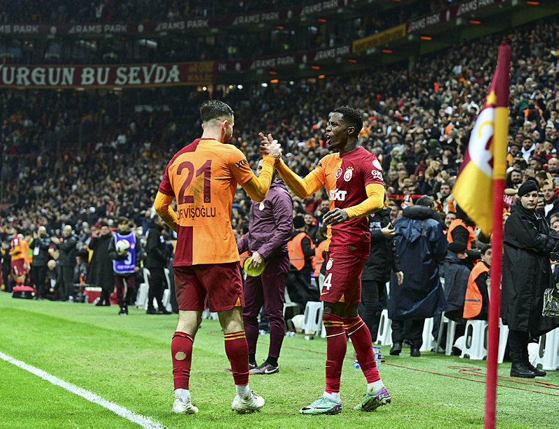 Galatasaray’a transferde rakip çıktı! Resmi teklifi verdiler
