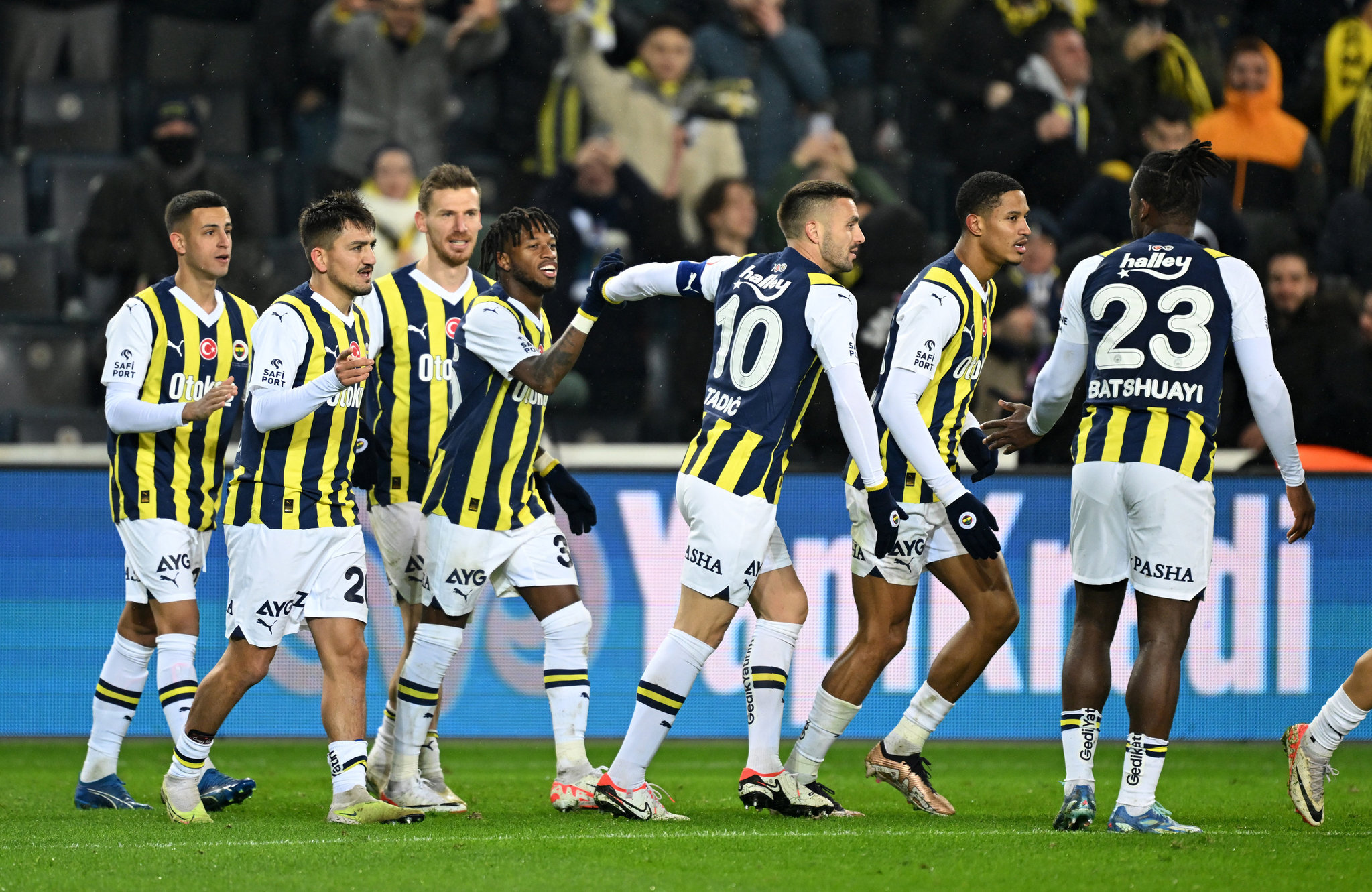 Fenerbahçe transferde durmak bilmiyor! Kanarya’ya gençlik aşısı