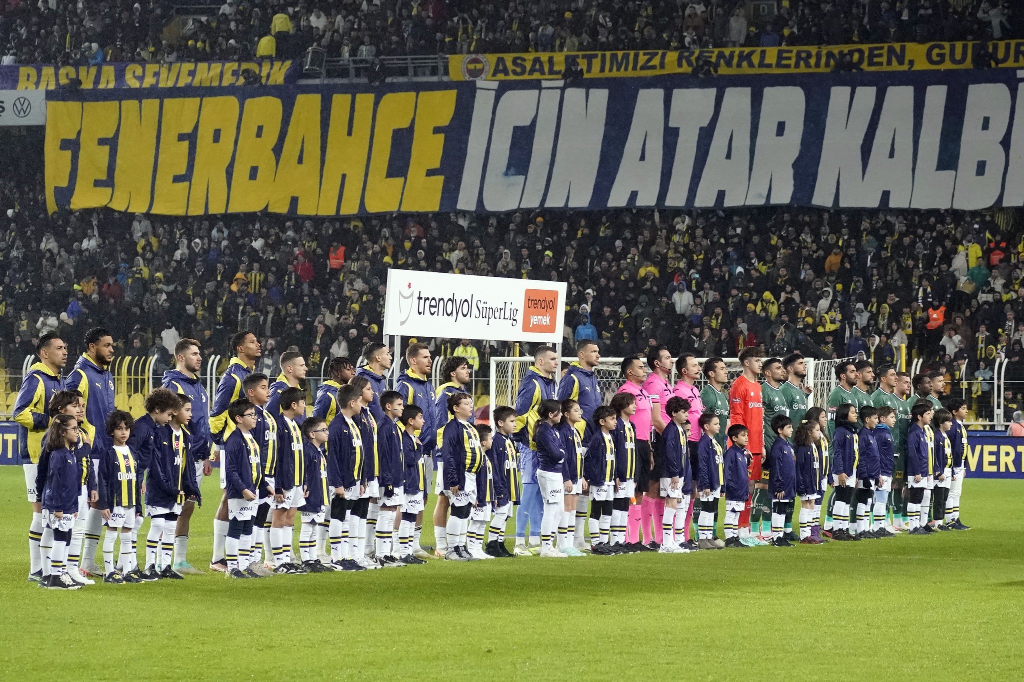 Fenerbahçe transferde durmak bilmiyor! Kanarya’ya gençlik aşısı