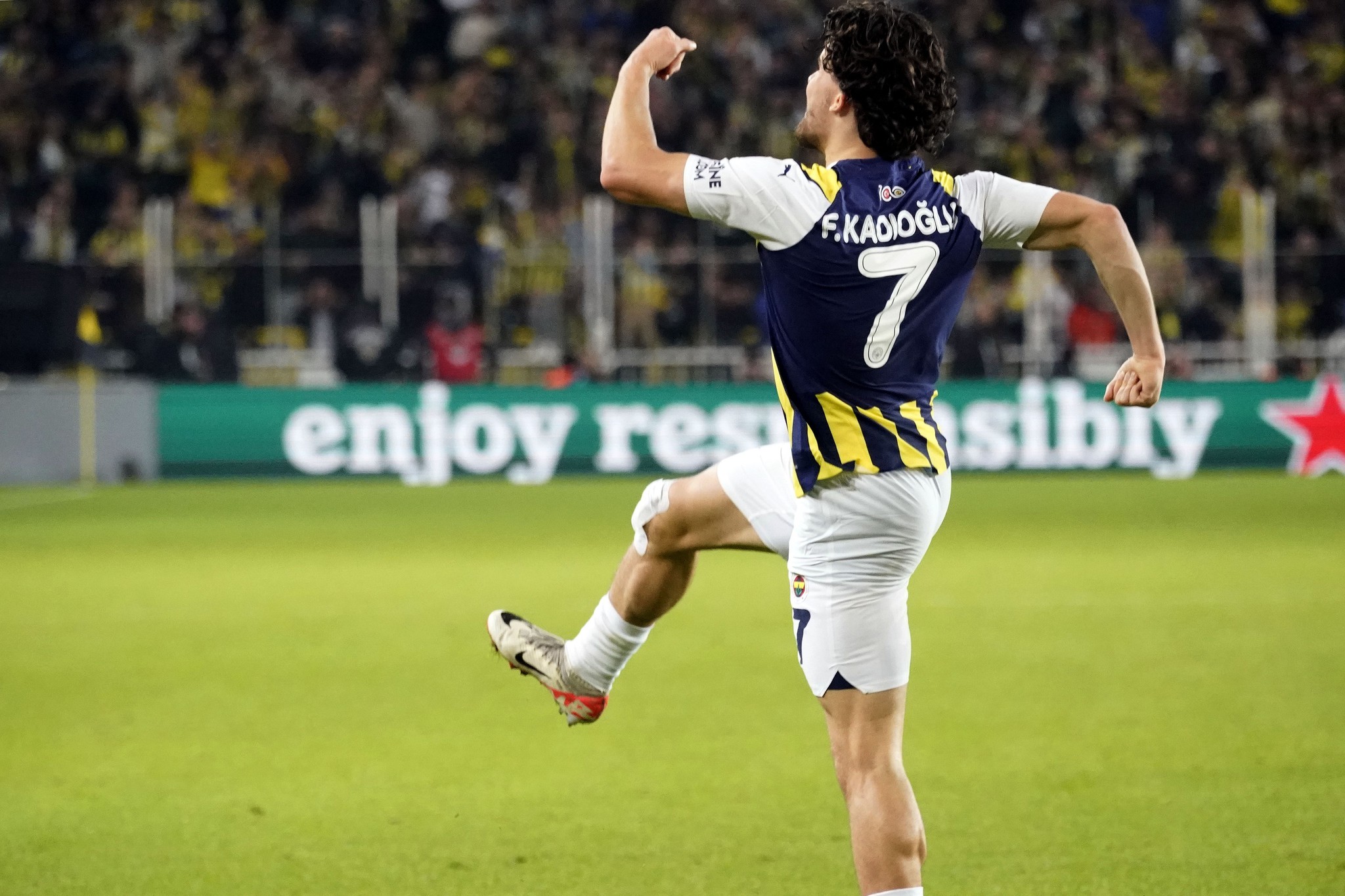 Fenerbahçe transferde durmak bilmiyor! Kanarya’ya gençlik aşısı
