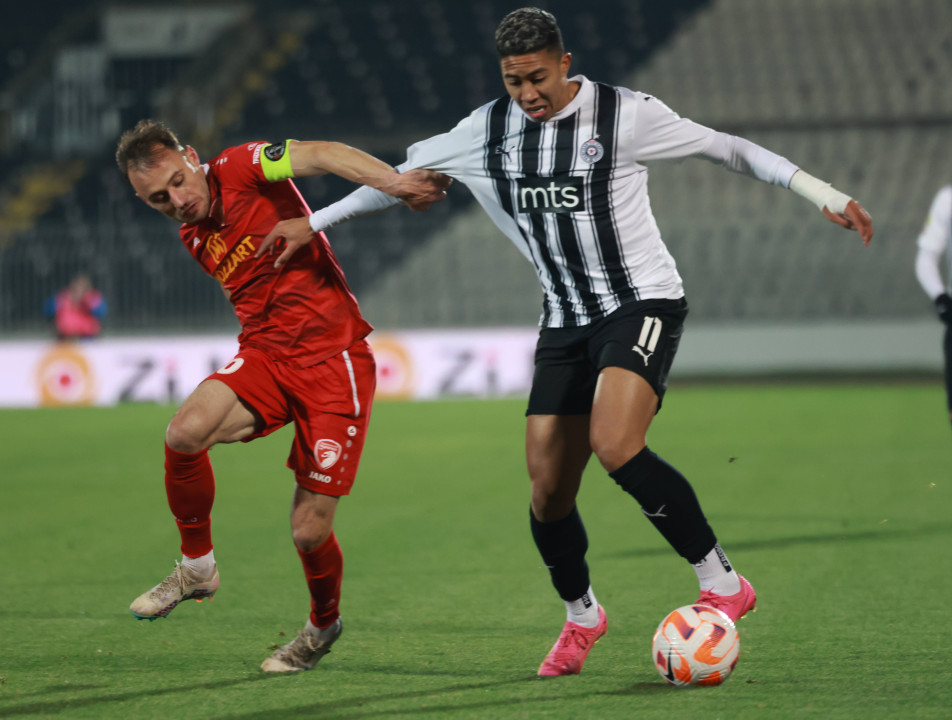 Transferin gözdesiydi! İtalyan devi Fenerbahçe’ye rakip oldu