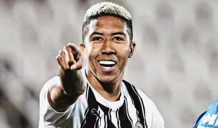 Transferin gözdesiydi! İtalyan devi Fenerbahçe’ye rakip oldu