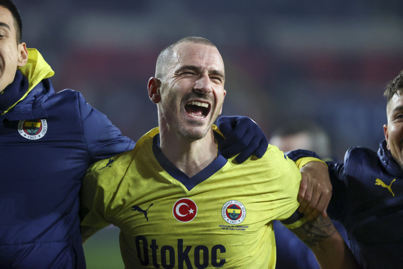 Transferin gözdesiydi! İtalyan devi Fenerbahçe’ye rakip oldu