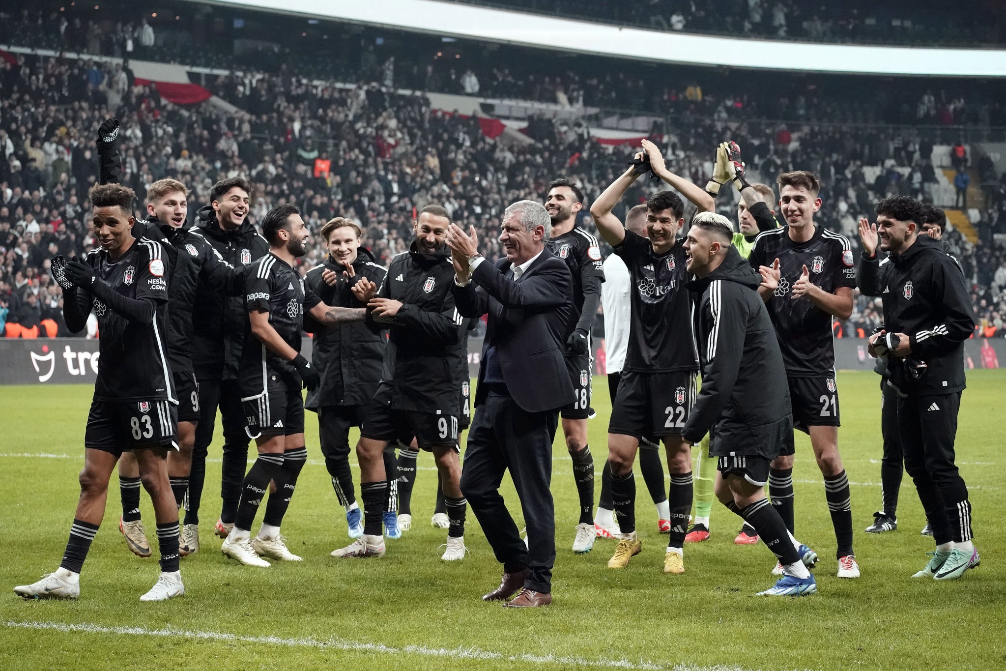 Beşiktaş’ta gündem kanat transferi!