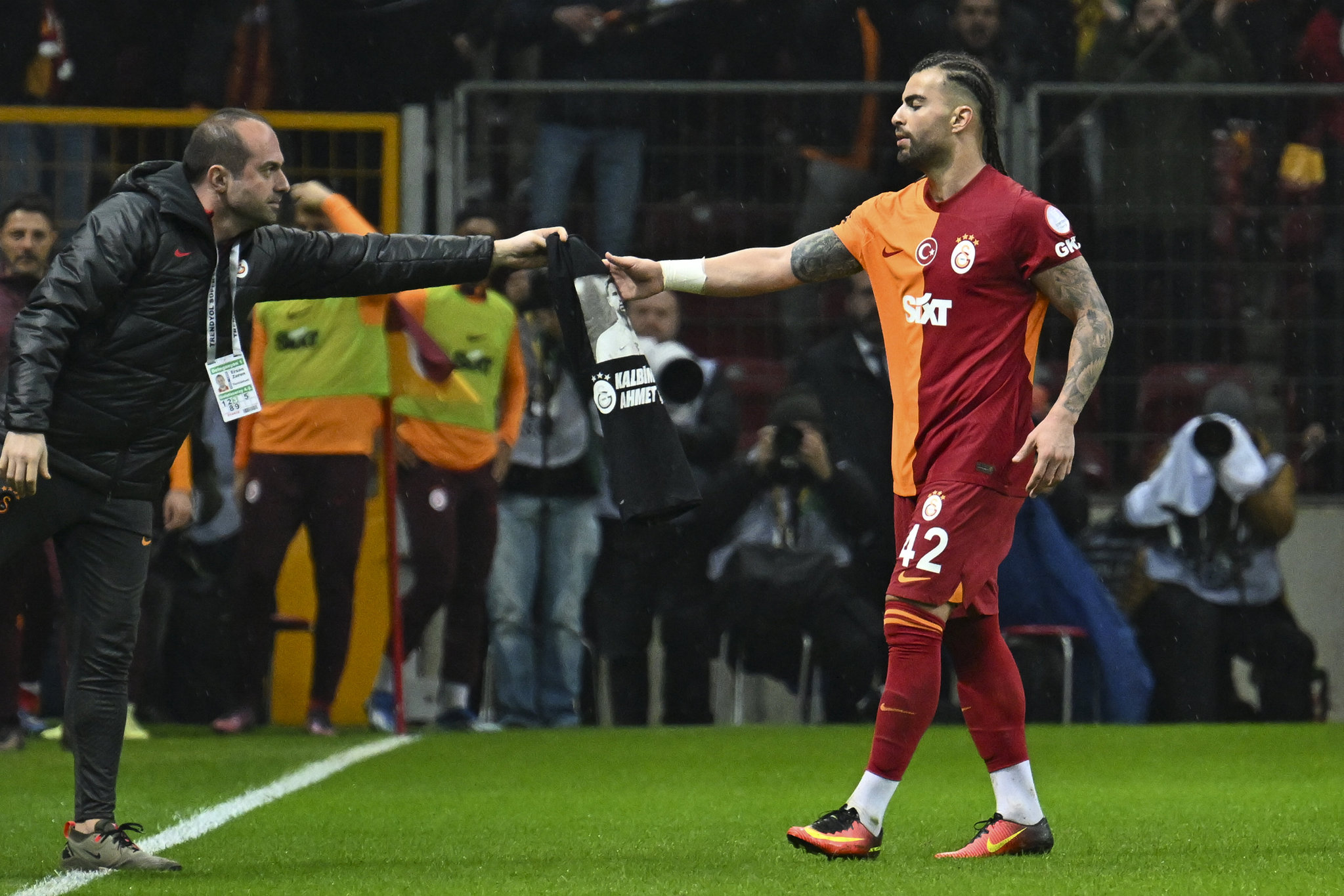 TRANSFER HABERİ | Galatasaray 10 numara sorununu çözüyor! İşte hedefteki yıldız
