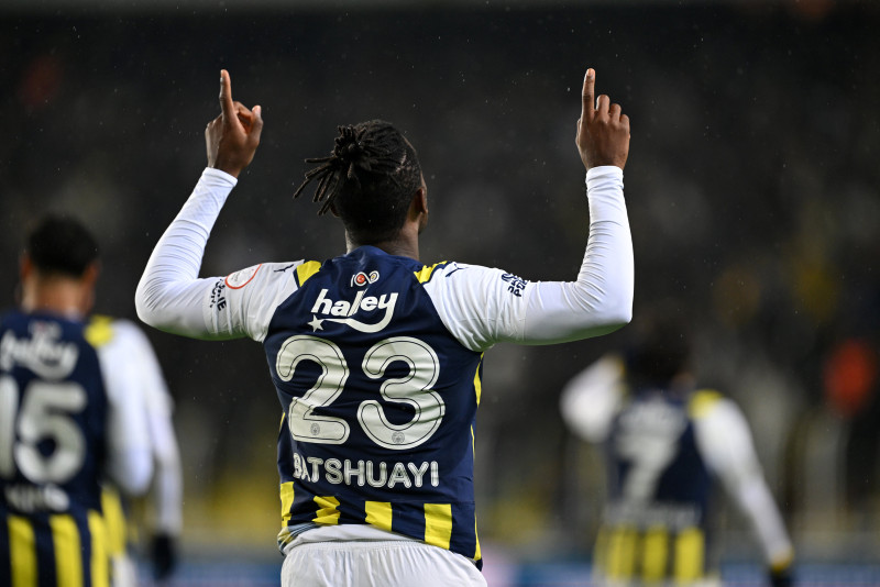 TRANSFER HABERİ - Fenerbahçe’de ayrılık kapıda! Yıldız isim için kulüp başkanı devreye girdi