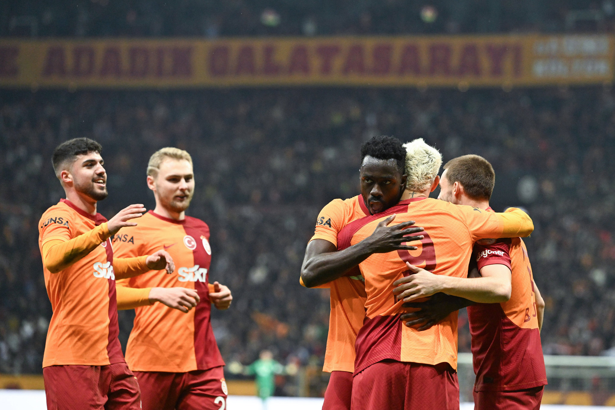TRANSFER HABERİ: Lazio’dan Galatasaray’a Kamada yanıtı! Aradaki fark belli oldu