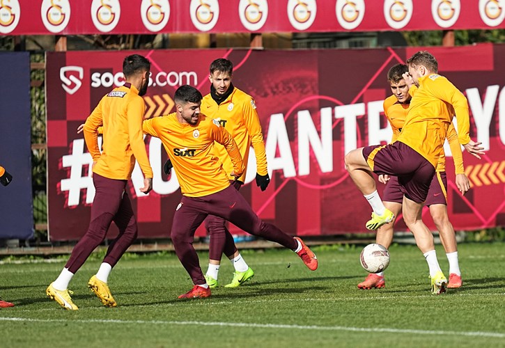 TRANSFER HABERİ: Galatasaray’dan flaş Lucas Torreira kararı! Sözleşmesi...