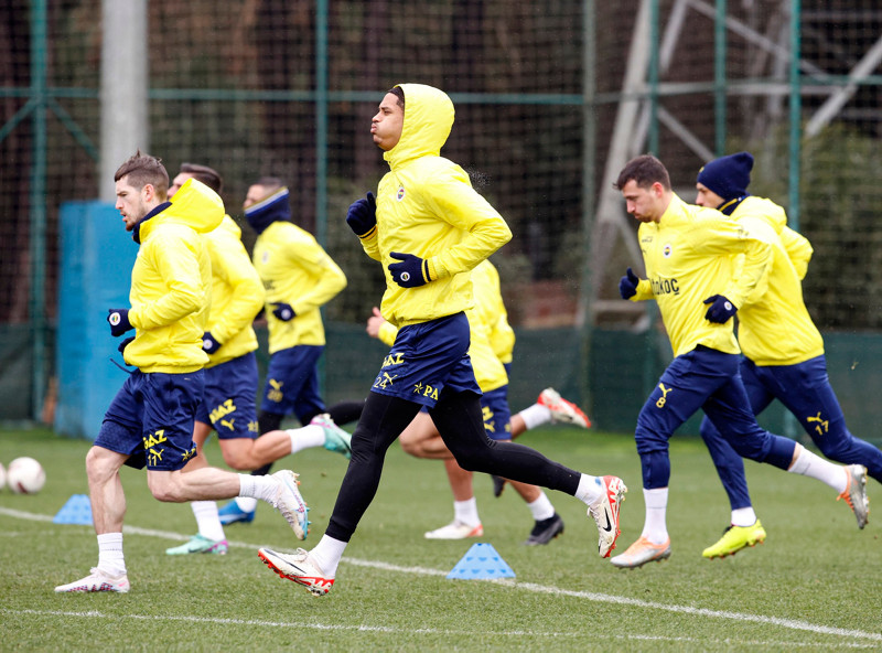 TRANSFER HABERİ - Sözleşmesini feshetti! Fenerbahçe’ye dönüyor