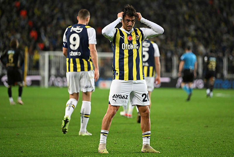 TRANSFER HABERİ | Fenerbahçe’de ayrılık sancısı! Sözleşmeleri dondurulabilir