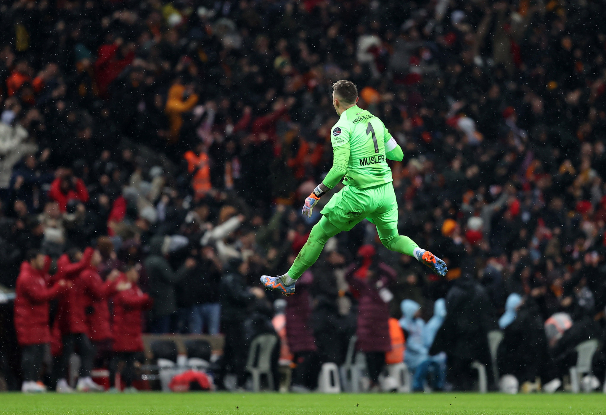 Galatasaray’dan sürpriz Fernando Muslera kararı! Takımda kalacak mı?
