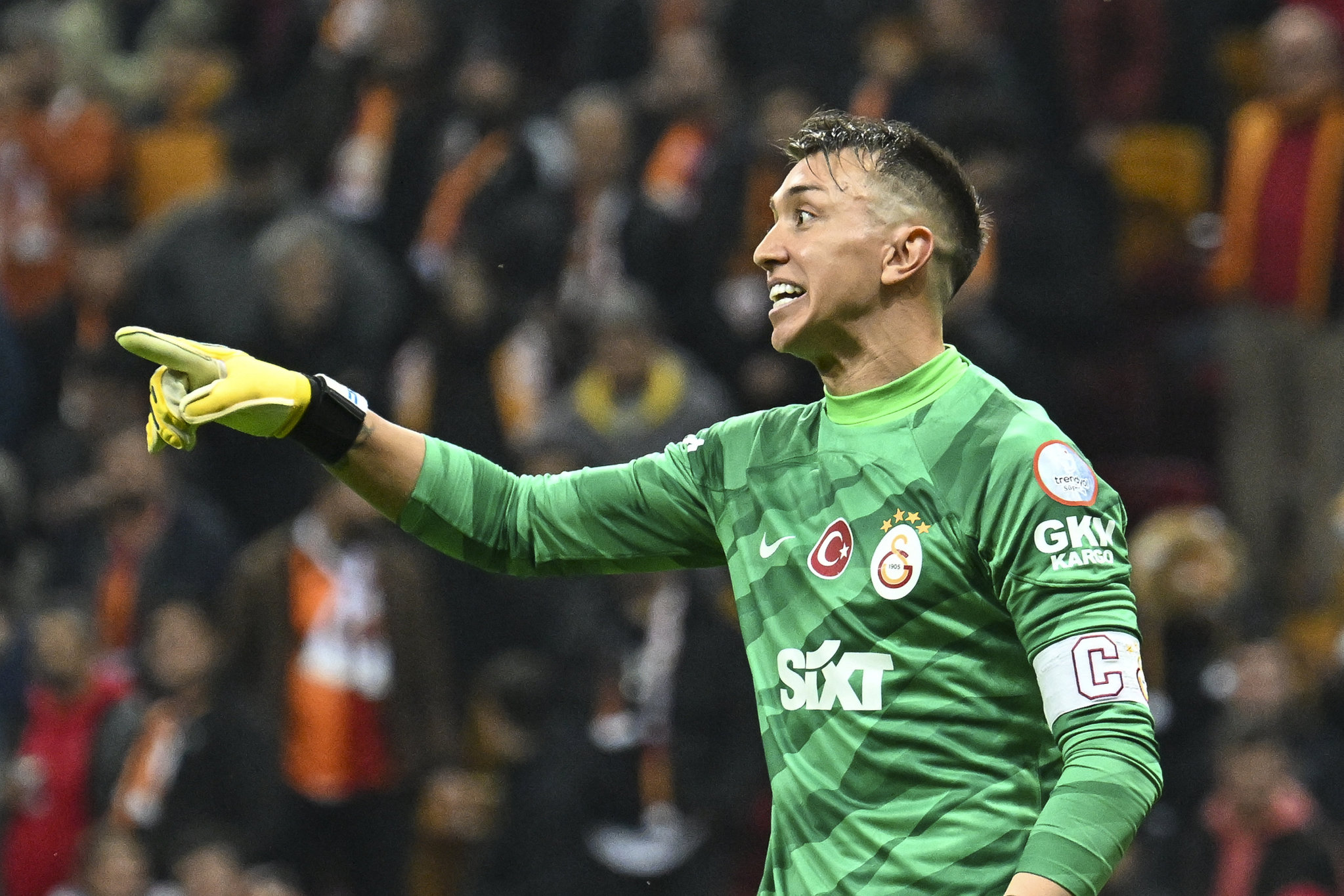 Galatasaray’dan sürpriz Fernando Muslera kararı! Takımda kalacak mı?