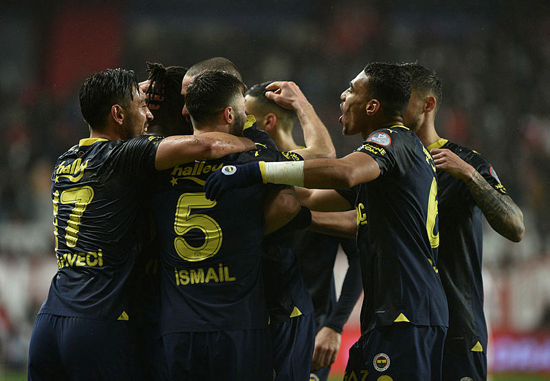 Fenerbahçe kupada tur peşinde! İşte İsmail Kartal’ın Gaziantep FK maçı 11’i