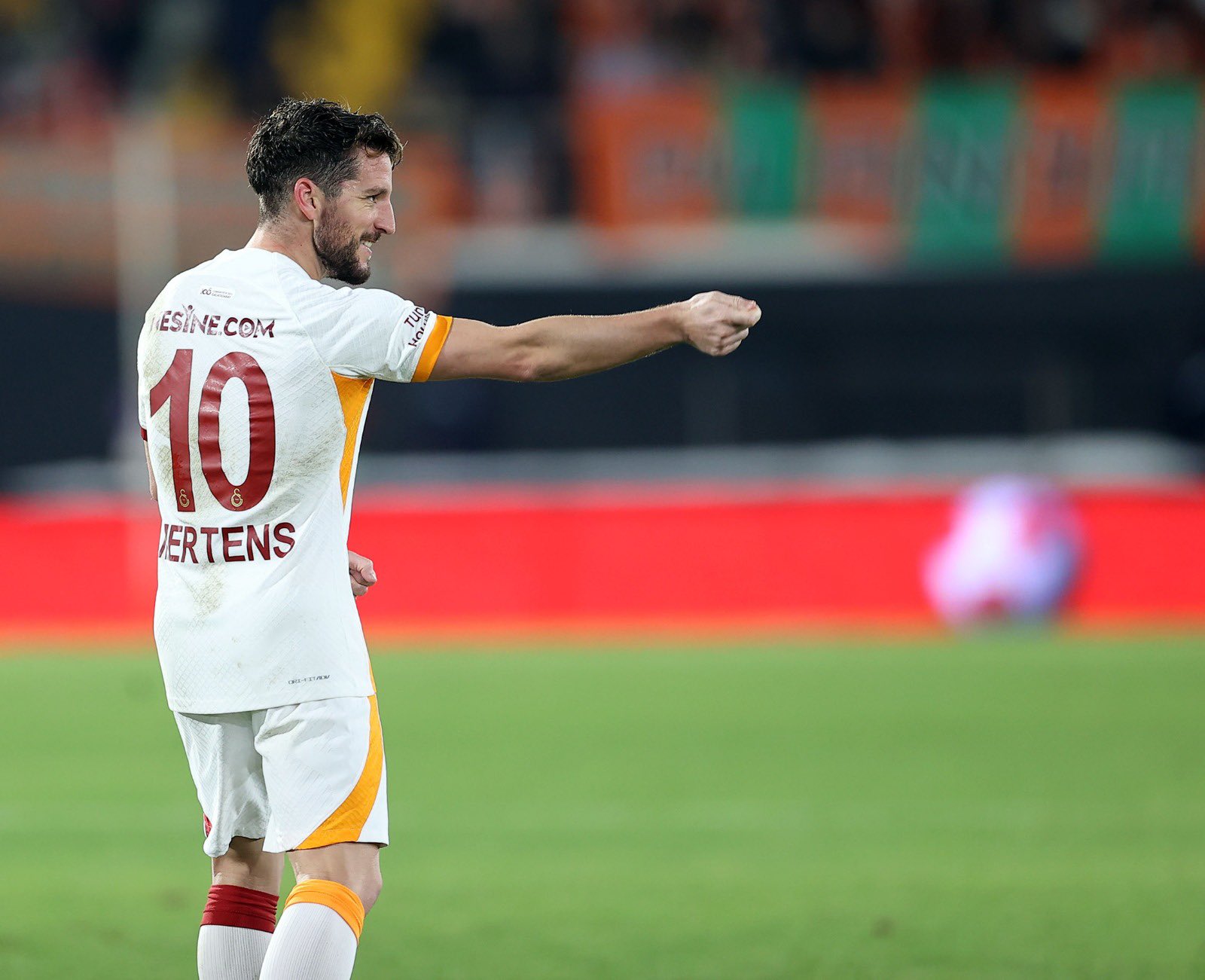 GALATASARAY HABERLERİ: Olay transfer iddiası! ’Astronomik teklifi reddetti’