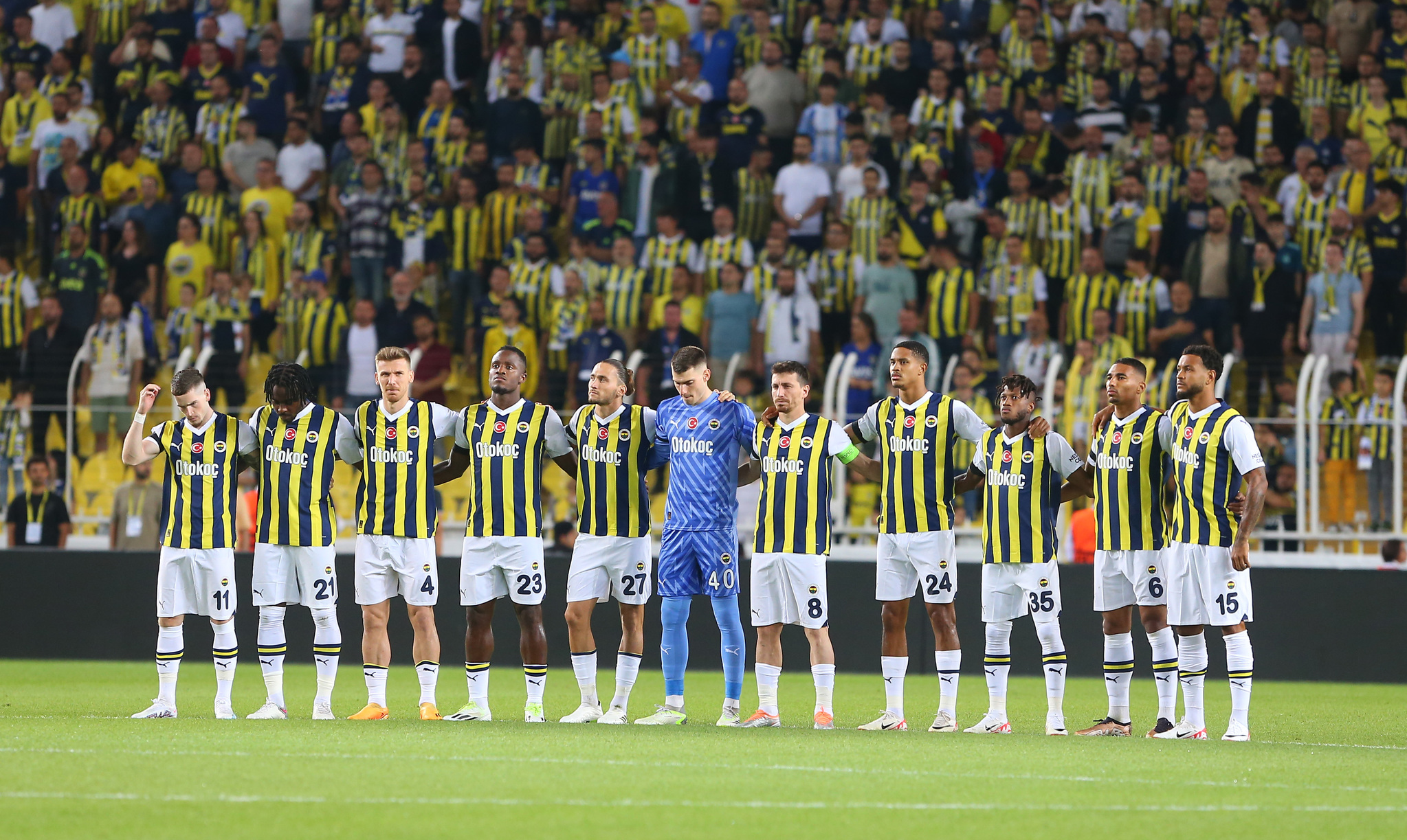 TRANSFER HABERLERİ: Fenerbahçe’de büyük yaprak dökümü! İsmail Kartal listesini iletti