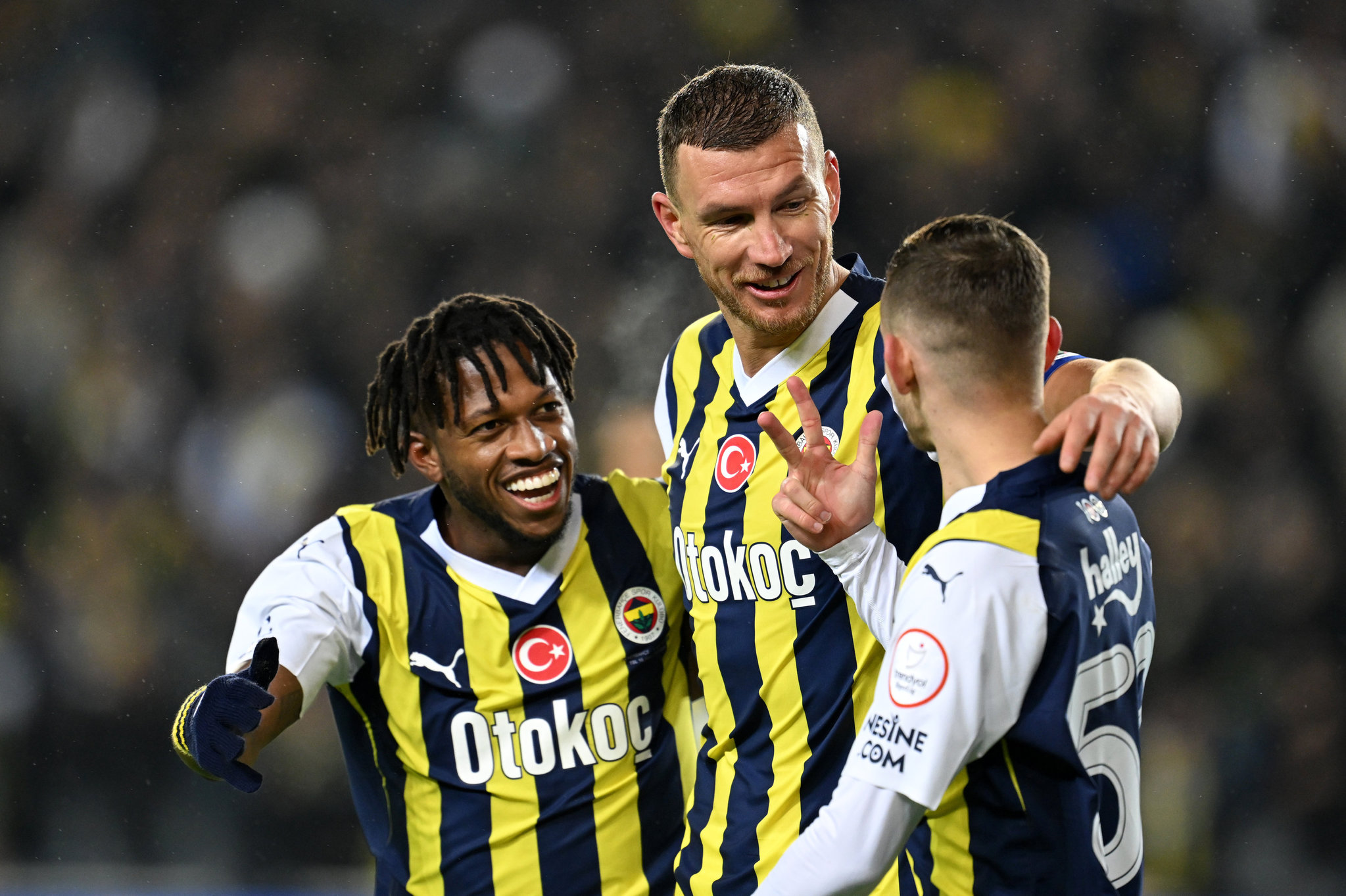TRANSFER HABERİ: Fenerbahçe’ye yeni Dzeko! Kendisi tavsiye etti