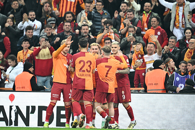 GALATASARAY HABERLERİ - Barış Alper Yılmaz İngiltere yolcusu! Devler transfer yarışına girdi