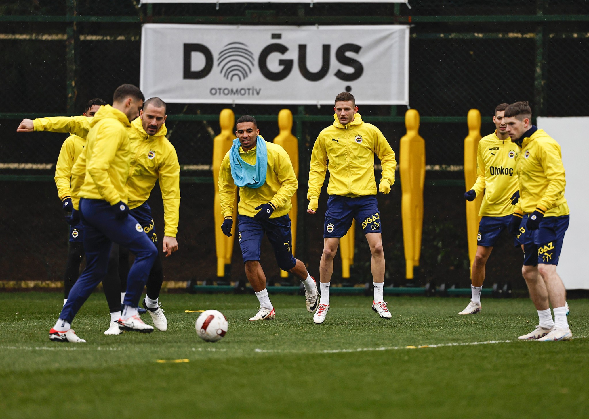İsmail Kartal’dan sürpriz karar! İşte Fenerbahçe’nin Çaykur Rizespor maçı muhtemel 11’i