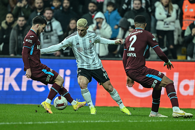 TRANSFER HABERİ - Beşiktaş’ın yıldız ismine Ada’dan kanca! Yönetimin kararı...