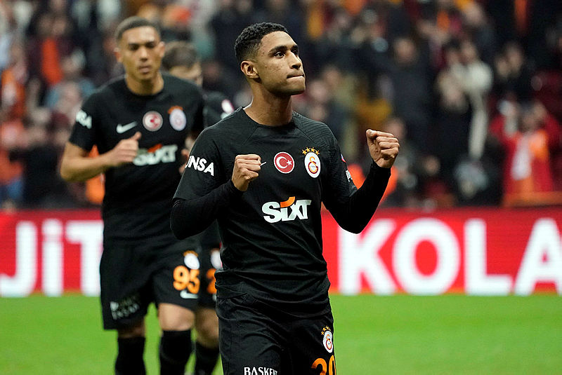 Galatasaray’da oyunculara şampiyonluk mektubu!