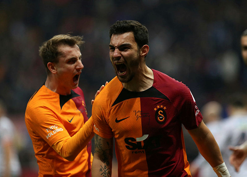 Galatasaray’da oyunculara şampiyonluk mektubu!