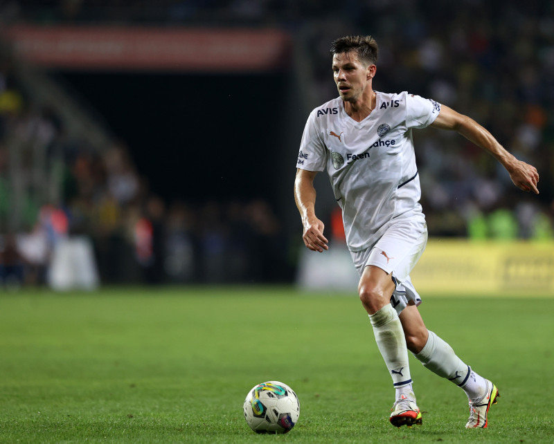 Fenerbahçe’den sürpriz transfer hamlesi! Çaykur Rizespor maçı sonrası listeyi iletti