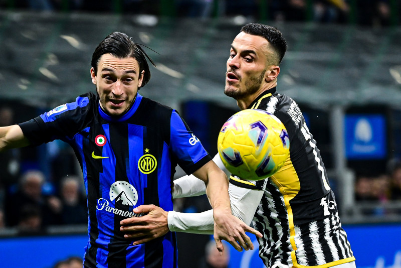 Transfer savaşı erken başladı! Fenerbahçe ve Galatasaray karşı karşıya