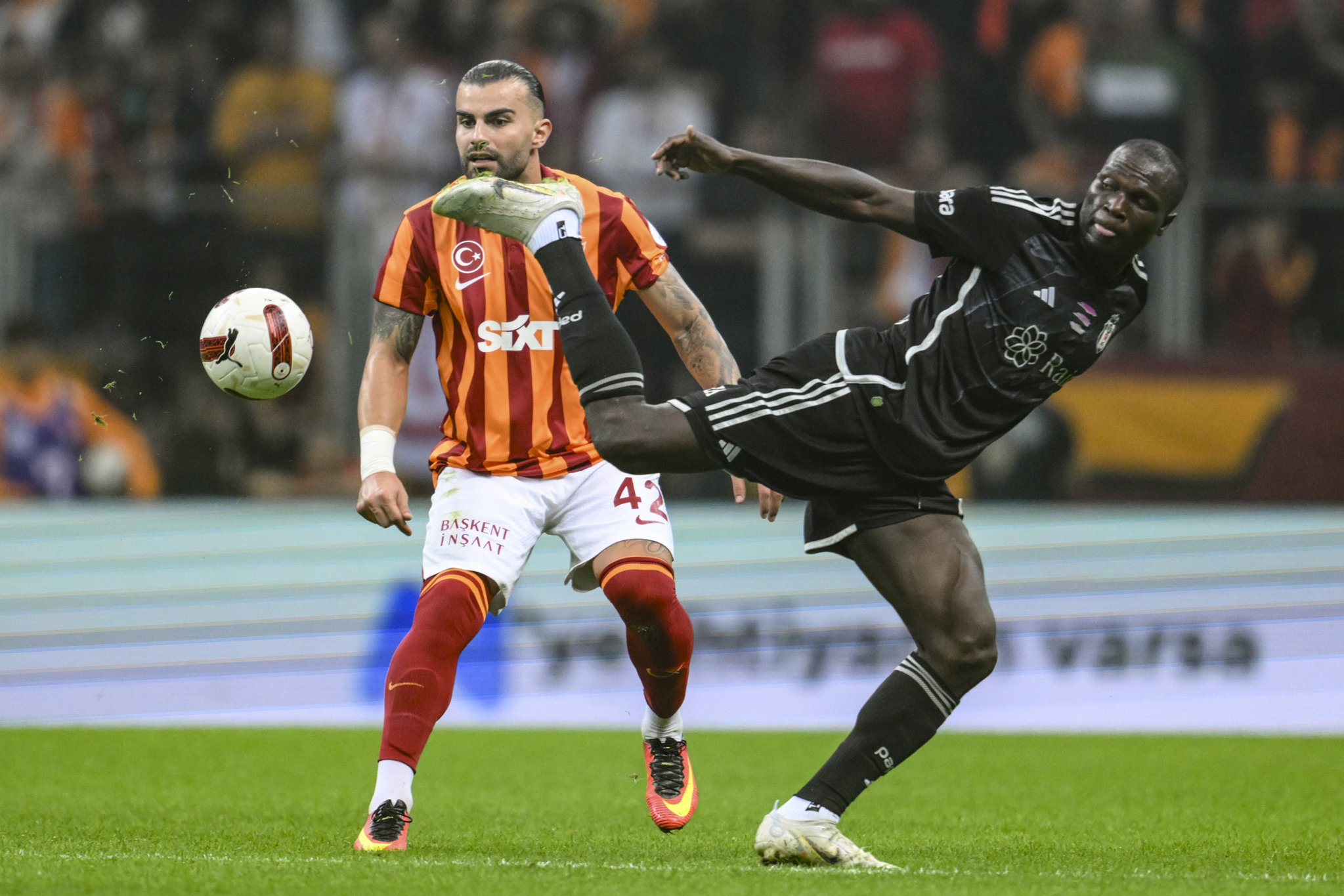 Beşiktaş’ta Vincent Aboubakar gelişmesi! Kötü haberi Fernando Santos’a verdi