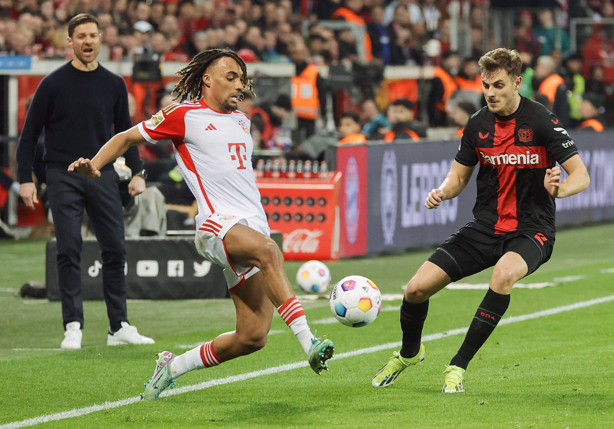 Almanya’da Sacha Boey için çarpıcı ifade! Bayern Münih ona güvenmiyor