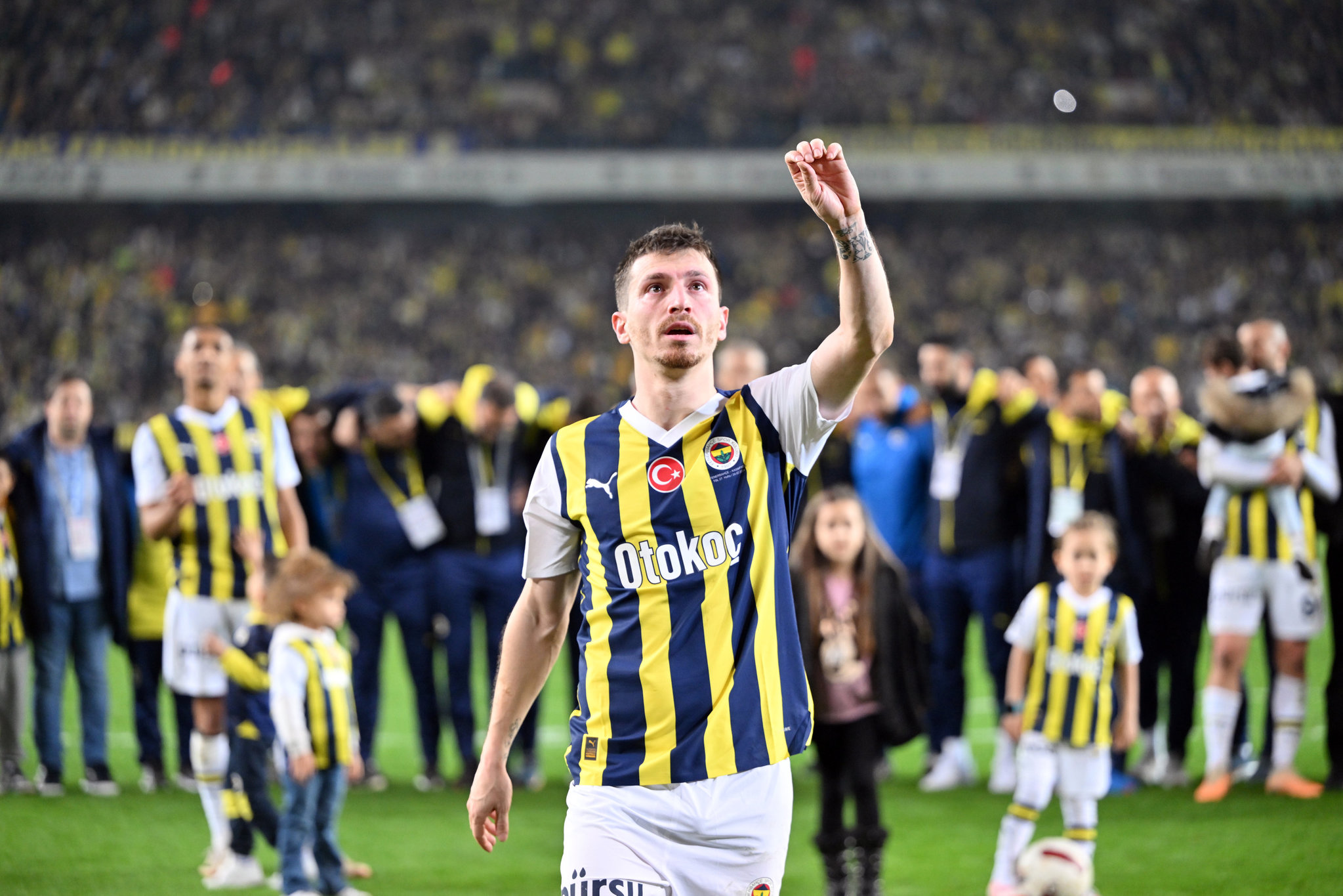 Galatasaray ve Fenerbahçe’den yılın kapışması! Önce sahada şimdi de transferde
