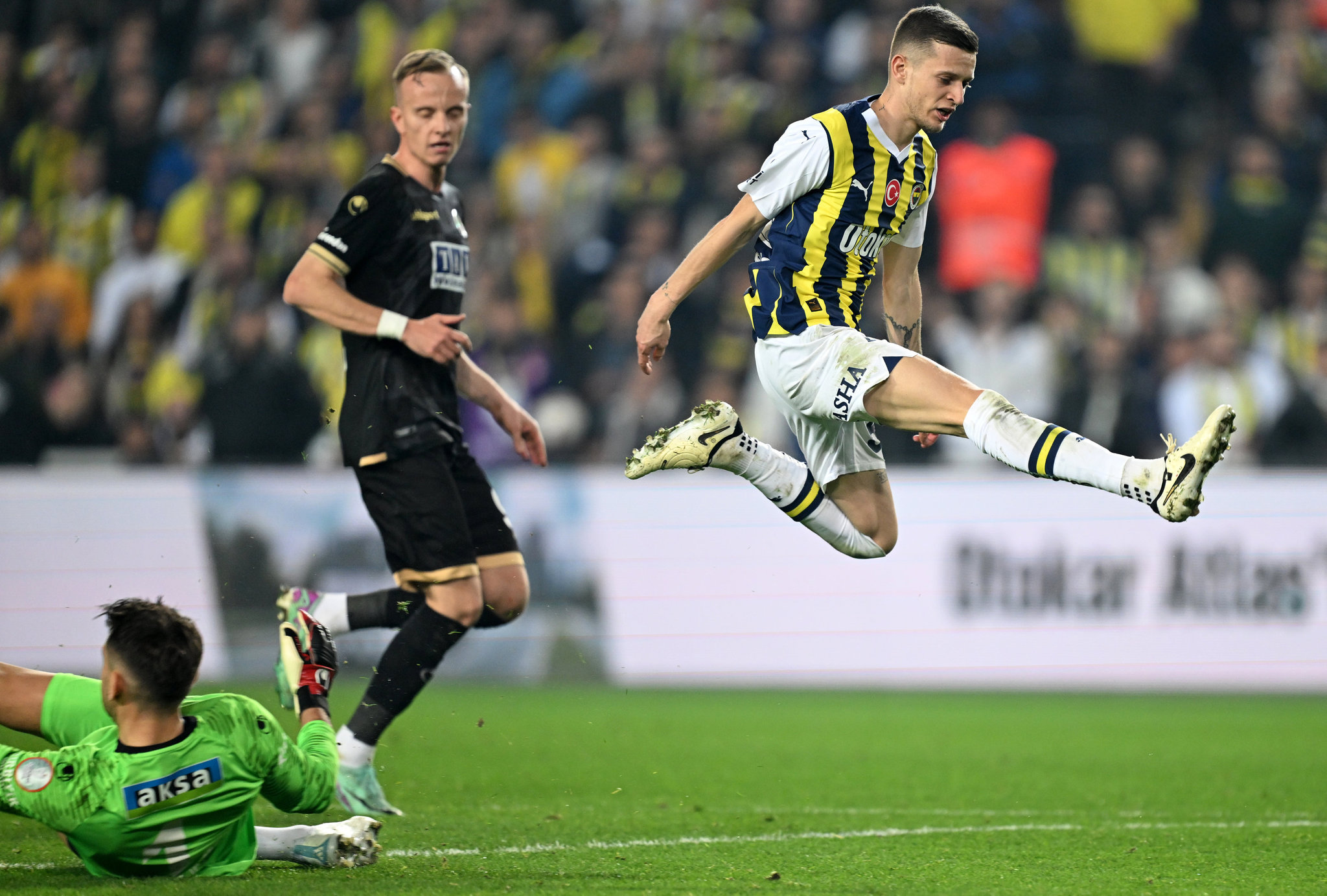 Fenerbahçe’de Szymanski şaşkınlığı! Kimse inanamadı