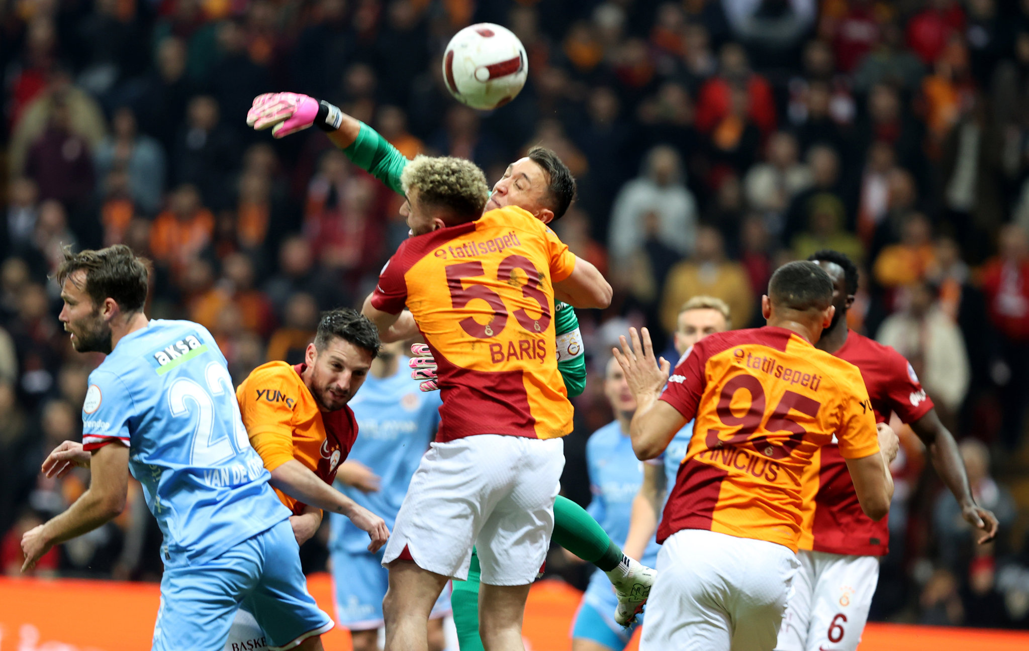 Galatasaray’dan son yılların en bomba transferi! Çok zor ama imkansız değil