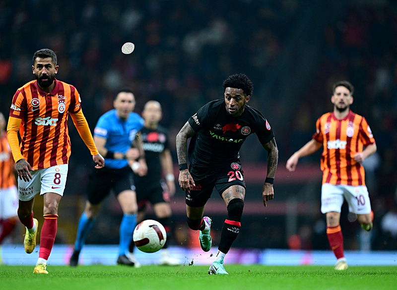 Beşiktaş - Galatasaray derbisinin oranları değişti! İşte favori takım