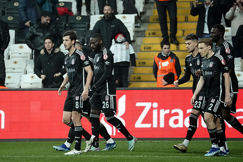 Transferde zarar şampiyonu belli oldu! Beşiktaş mı, Galatasaray mı, Fenerbahçe mi?
