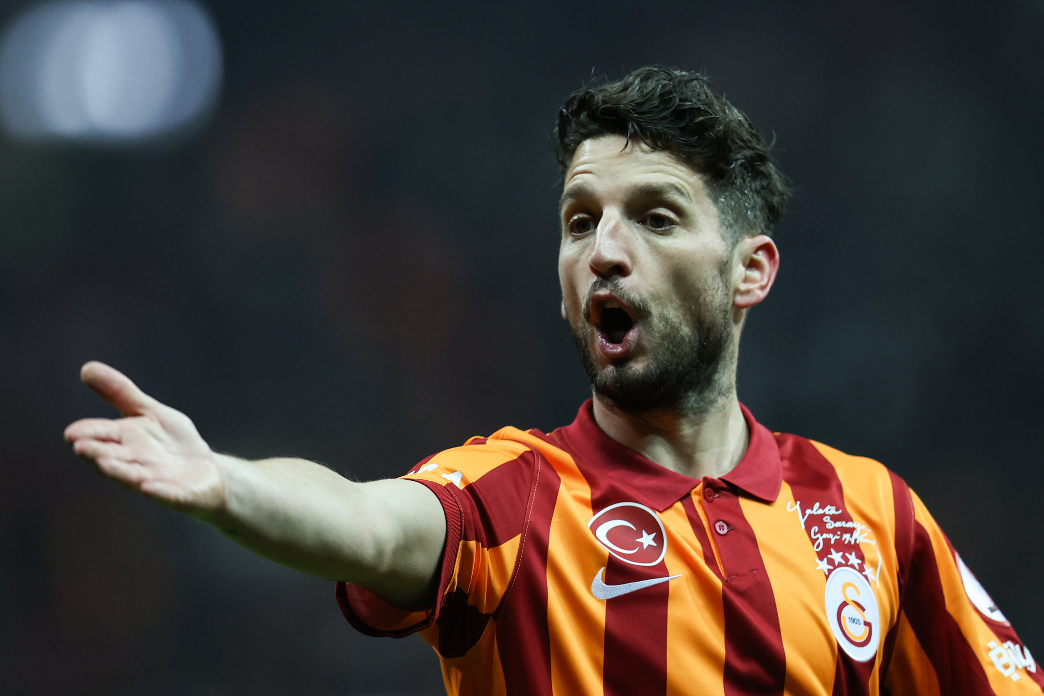 Galatasaray’dan şaşırtan transfer! Kışın olmadı yazın geliyor