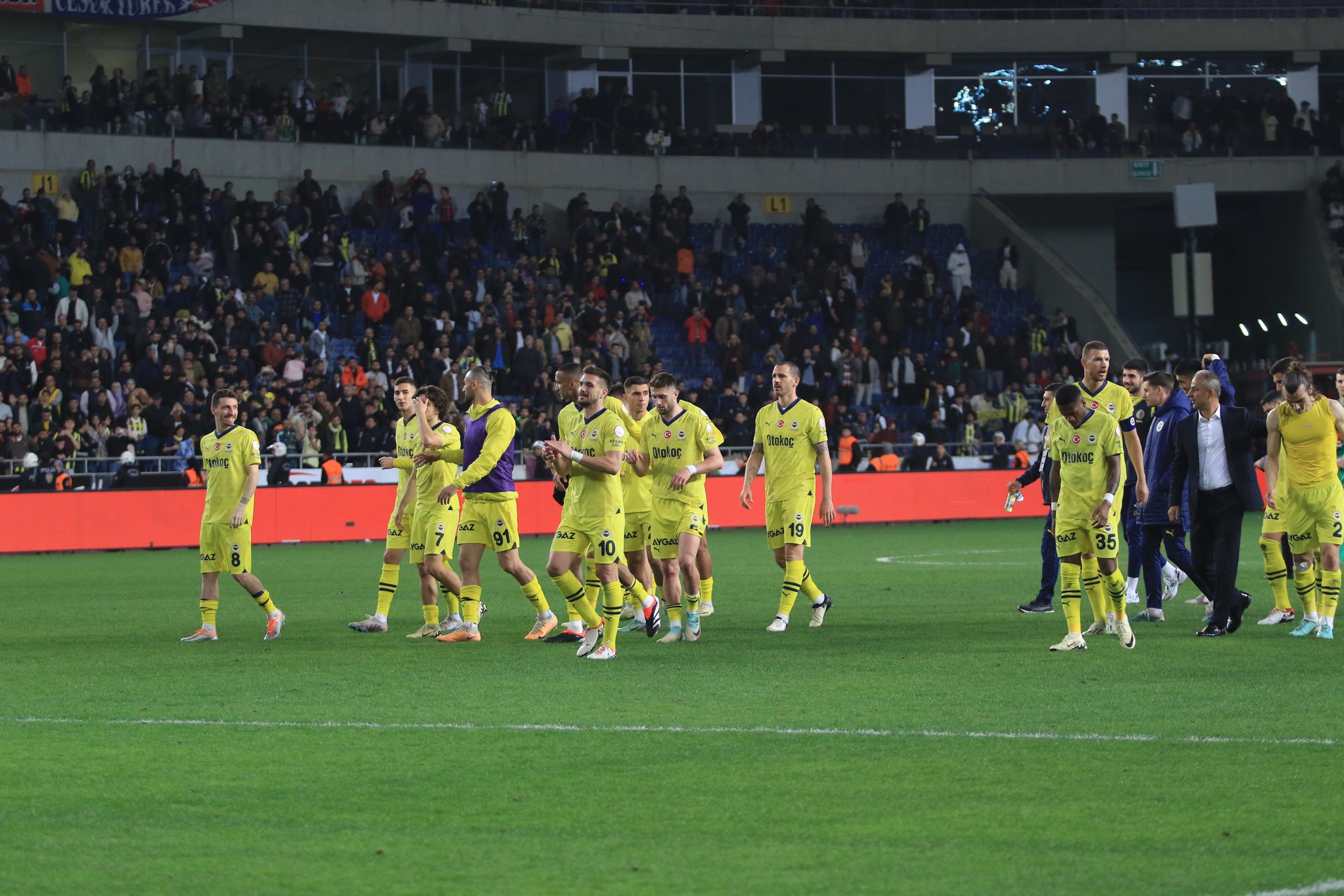 Fenerbahçe tarih yazıyor! Rekora 2 maç...