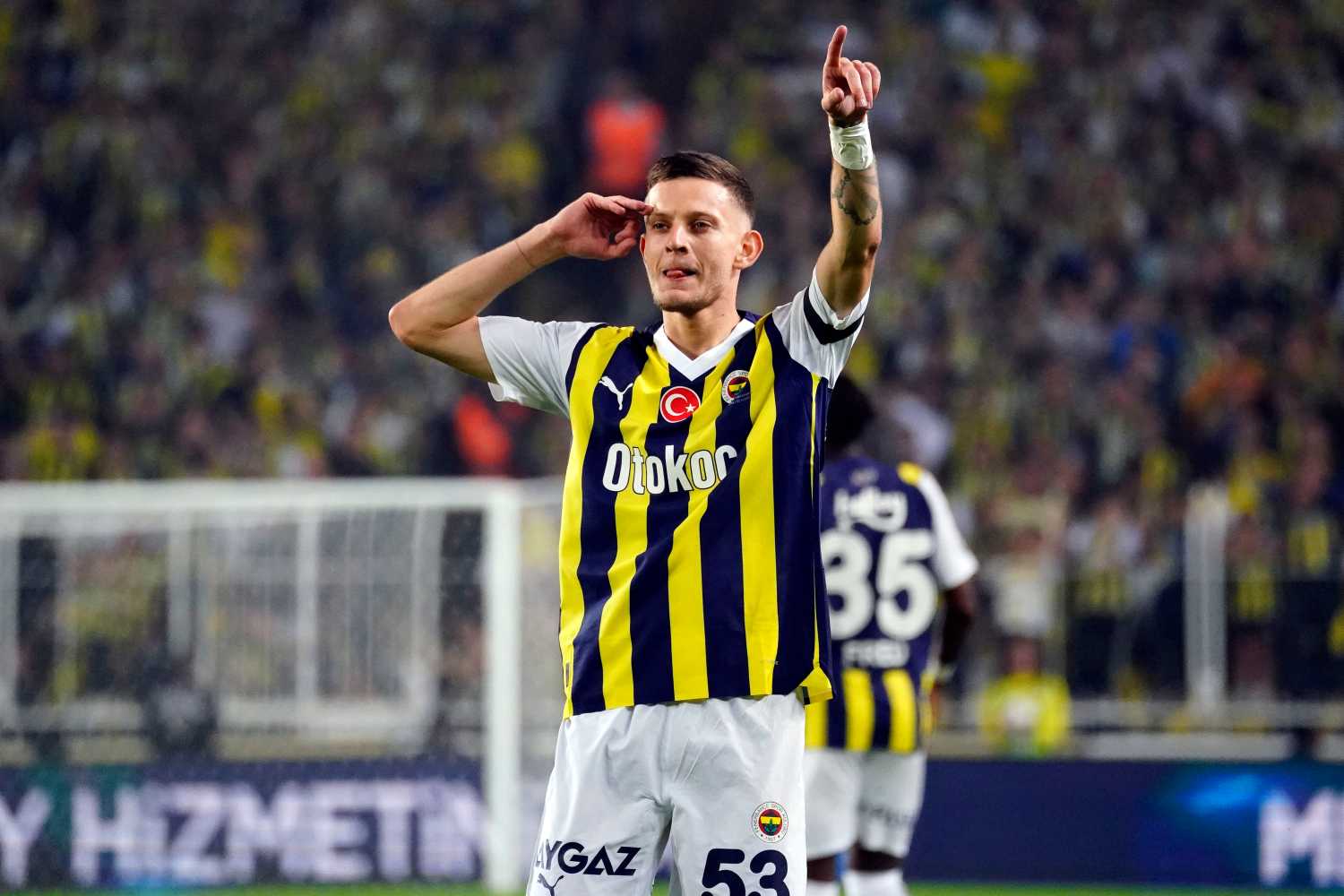 FENERBAHÇE TRANSFER HABERİ - İtalyan devinin Sebastian Szymanski ısrarı bitmiyor! İşte istenilen bonservis