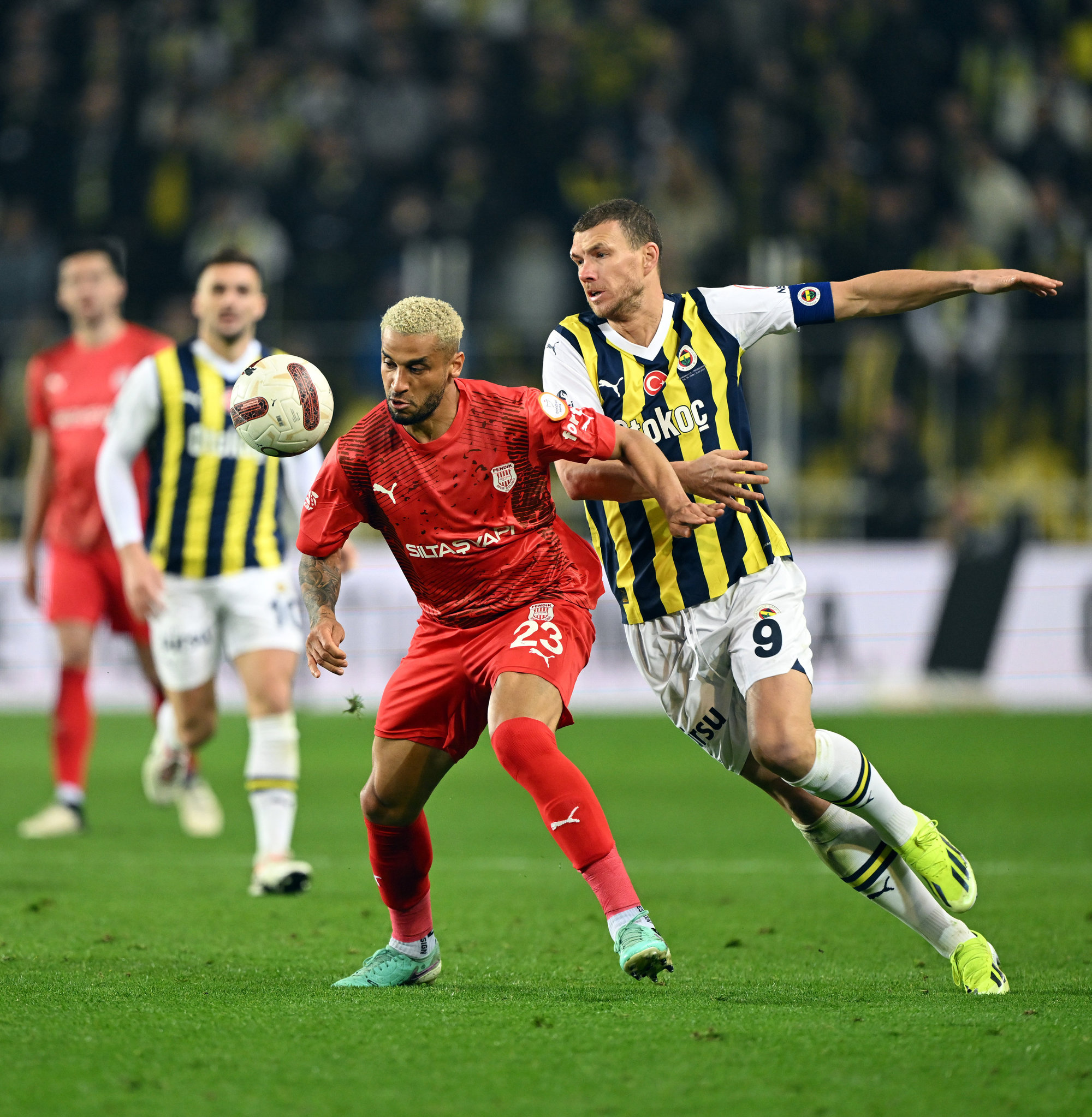 Fenerbahçe’de Becao gelişmesi! Trabzonspor maçına yetişecek mi?