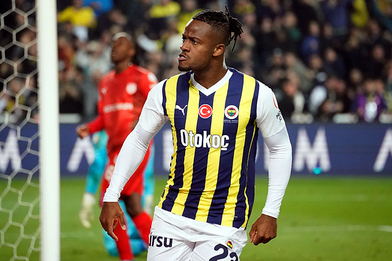 TRANSFER HABERİ | Ferdi Kadıoğlu için Avrupa devleri yarışa girdi! Fenerbahçe’nin kasası dolacak