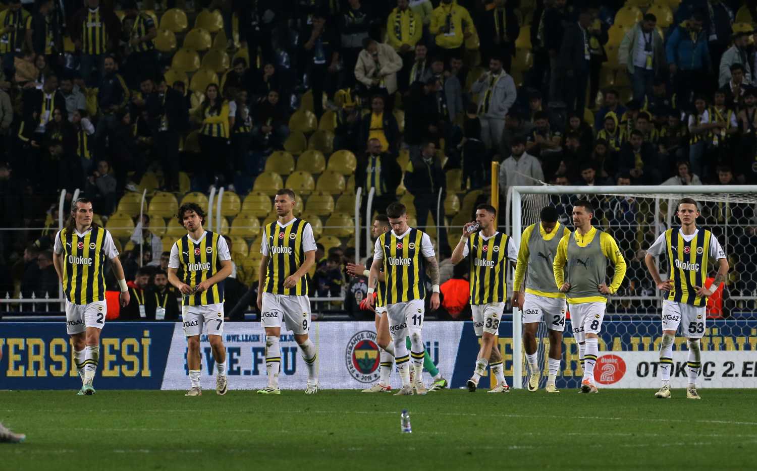 Fenerbahçe’yi bekleyen tehlike! İsmail Kartal kara kara düşünüyor