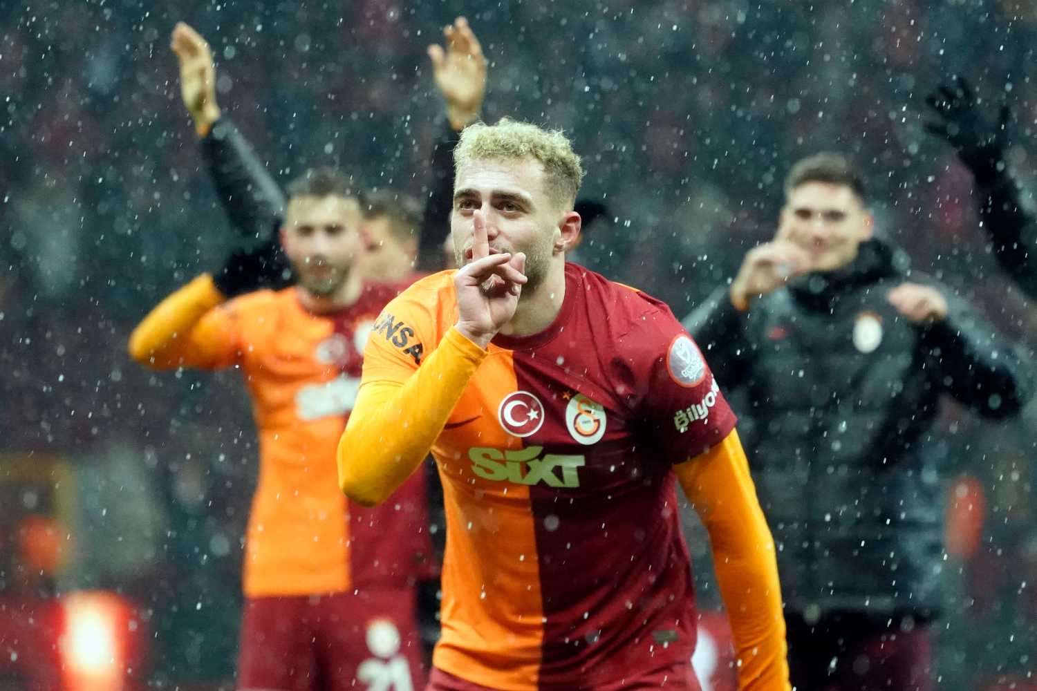 TRANSFER HABERİ | Galatasaray’da o yıldız sezon sonu yolcu!