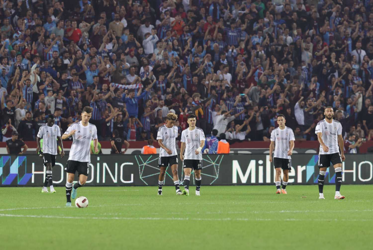 Beşiktaş çıkış arıyor! İşte Fernando Santos’un Başakşehir maçı muhtemel 11’i