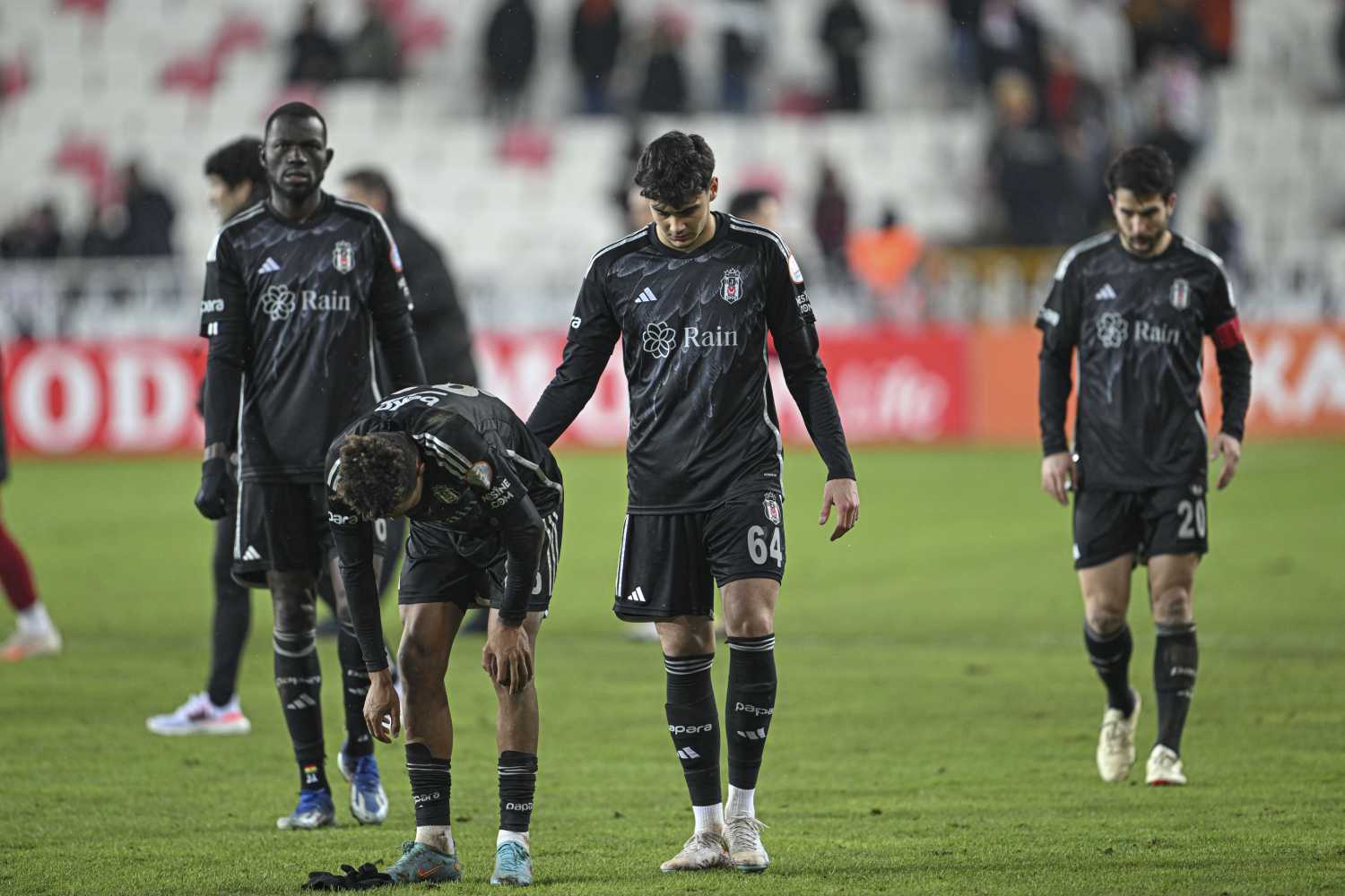 Beşiktaş çıkış arıyor! İşte Fernando Santos’un Başakşehir maçı muhtemel 11’i