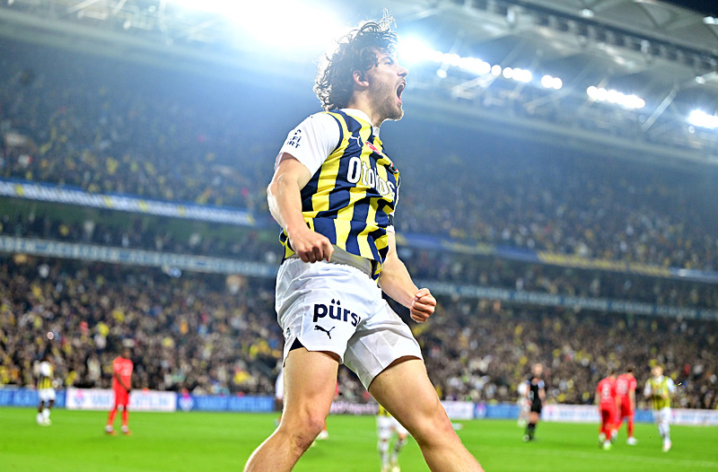 TRANSFER HABERİ | Galatasaray çok istedi Fenerbahçe alıyor! Pep Guardiola’nın gözdesi geliyor