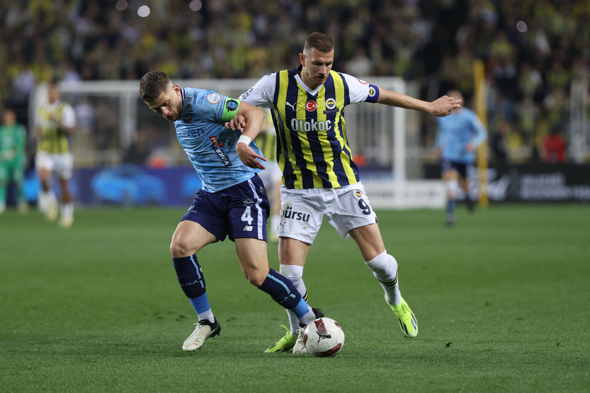 TRANSFER HABERİ | Fenerbahçe’de Edin Dzeko’nun yeri o isimle doluyor! Premier Lig devinden geliyor