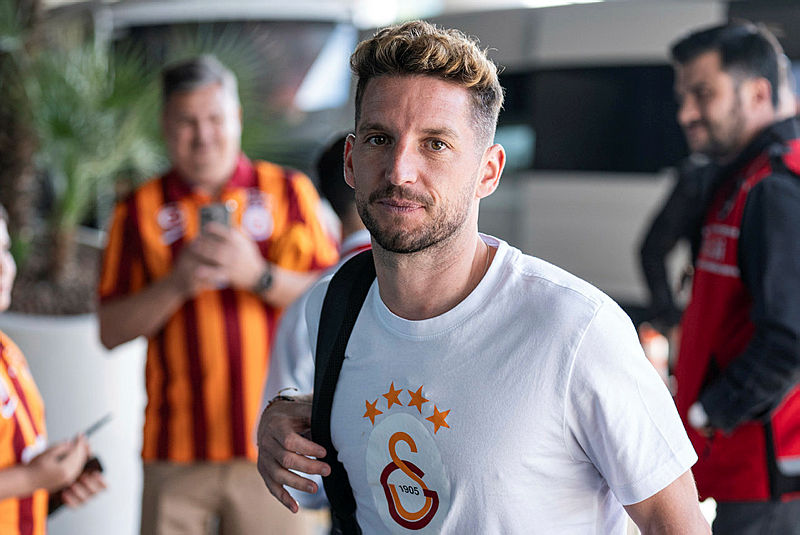 Galatasaray’ın yeni transferi Mertens’ten! 25 milyon Euro’luk yıldız geliyor