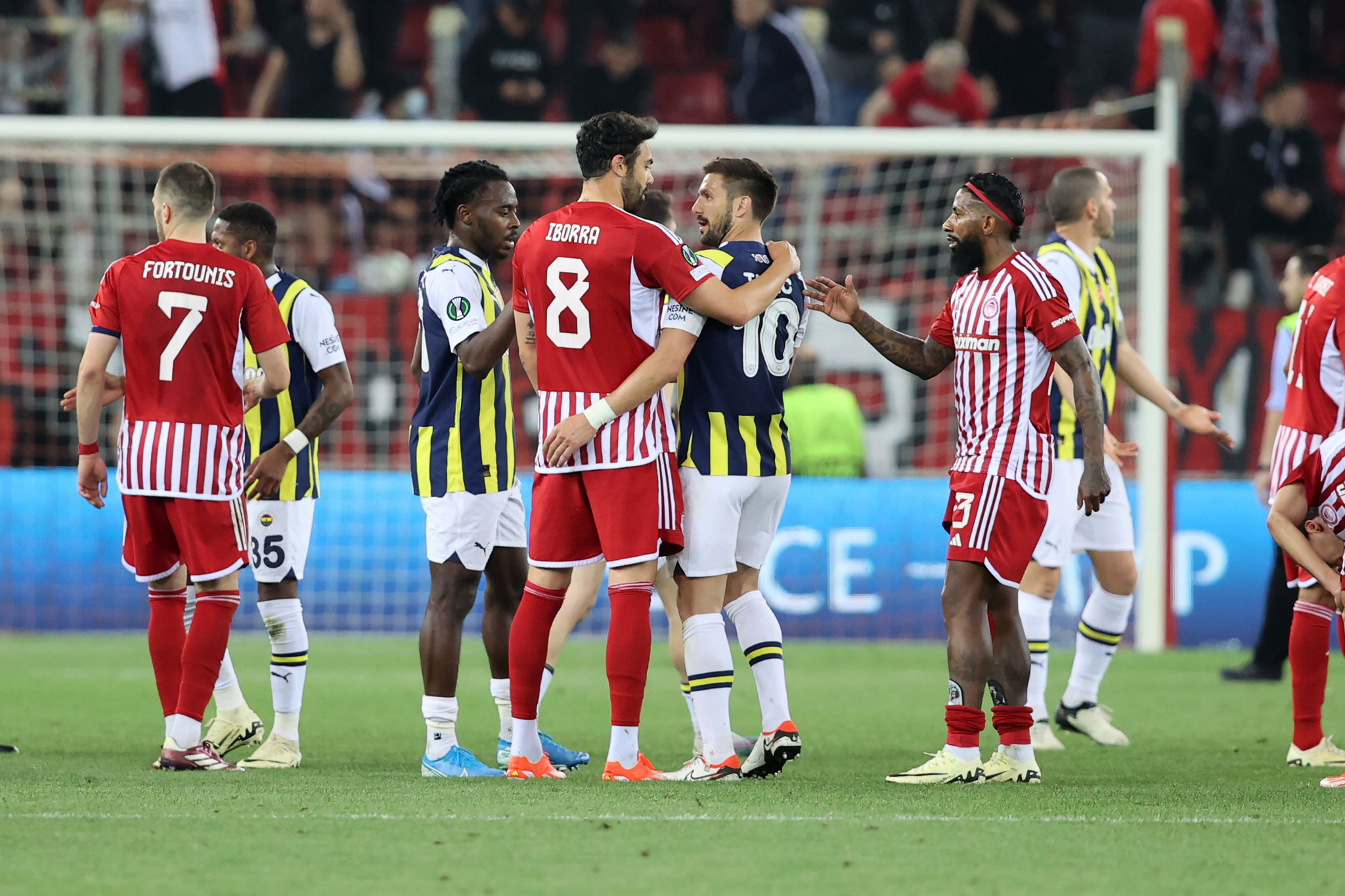 Konferans Ligi’ndeki şampiyonluk oranlarında büyük değişim! Fenerbahçe’nin yeri...