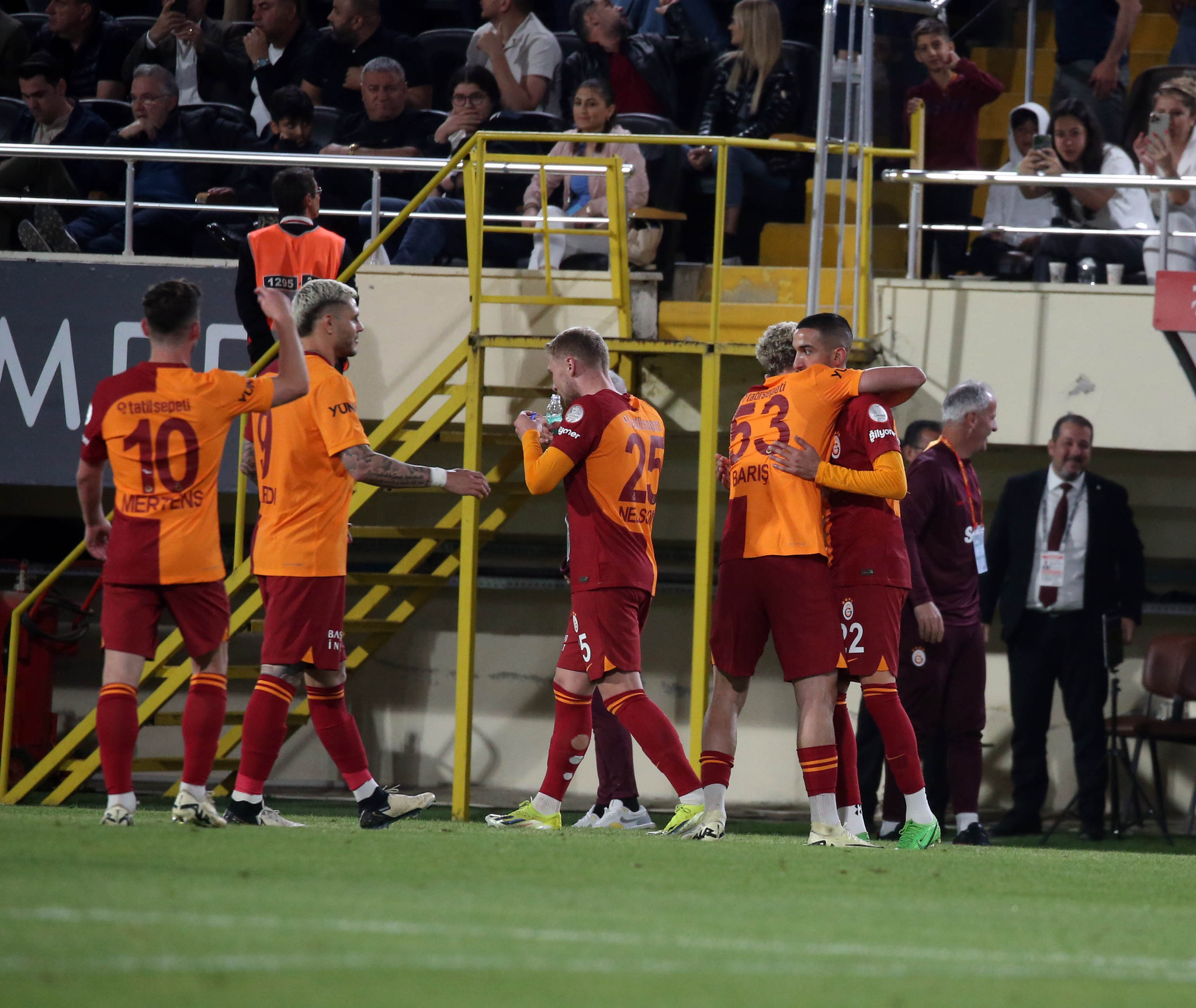TRANSFER HABERİ - Galatasaray bombayı patlatıyor! Real Madrid’in dünya yıldızı geliyor