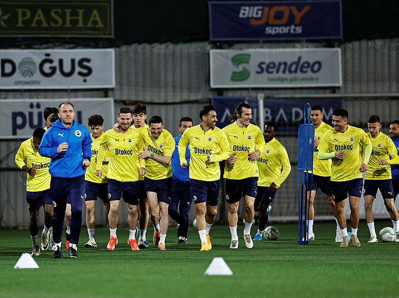 TRANSFER HABERİ | Görüşmeler başladı! Fenerbahçe Miha Zajc’ın yerine getirecek