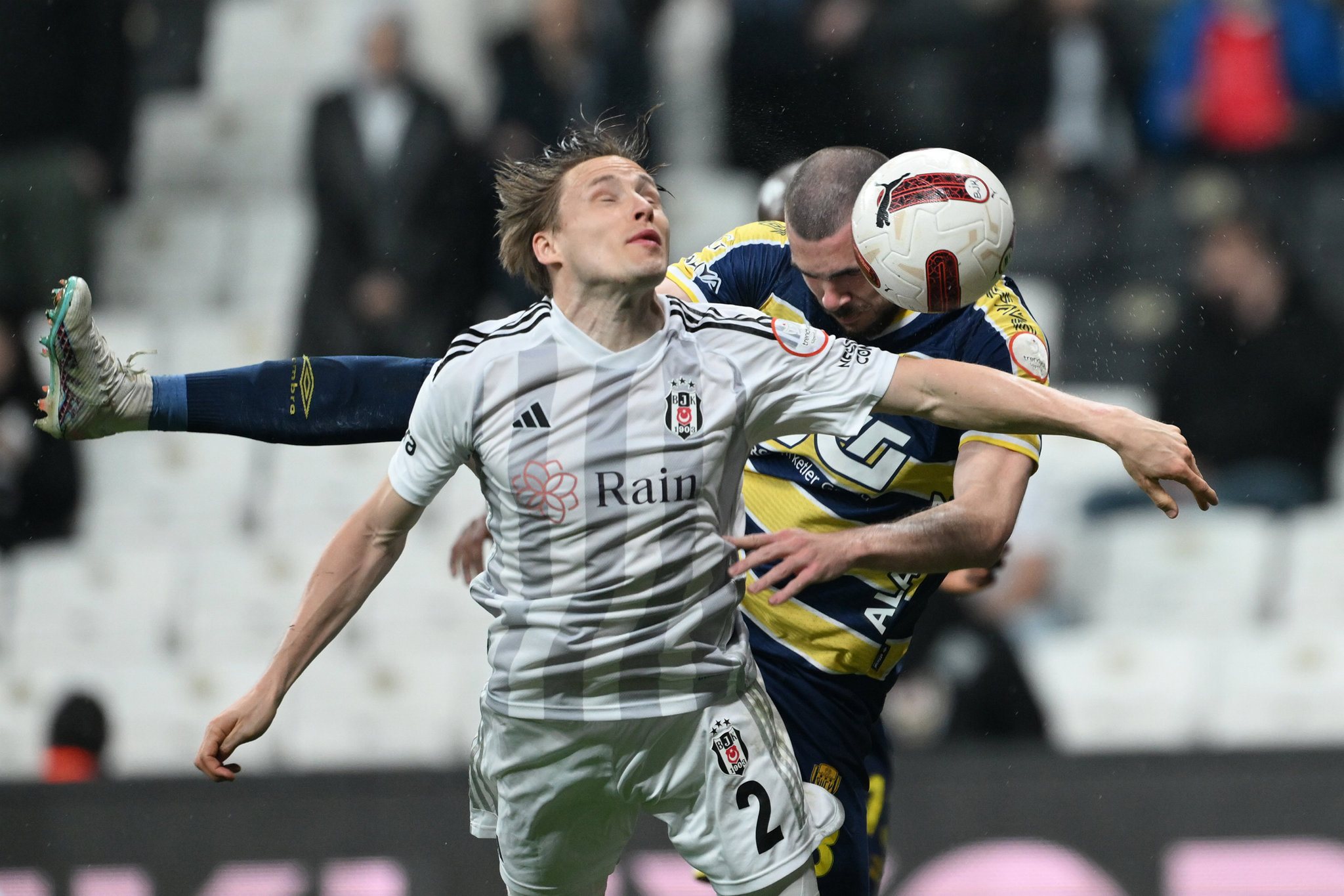 Serdar Topraktepe’den flaş Aboubakar kararı! İşte Beşiktaş’ın Fenerbahçe maçı 11’i